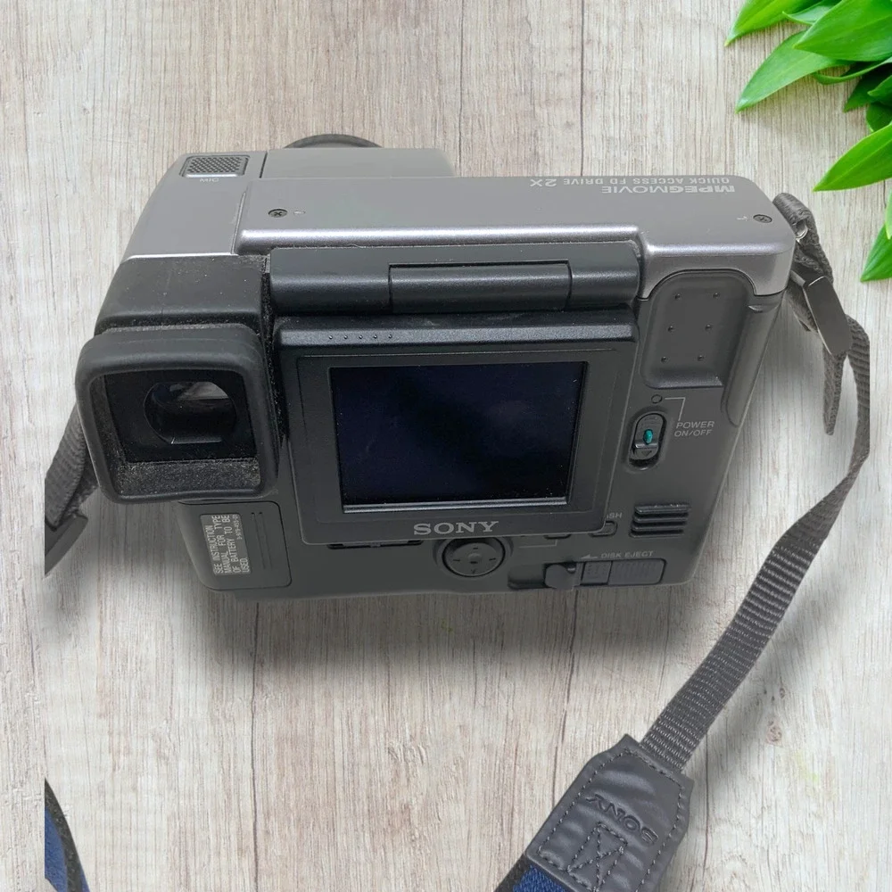 Sony Mavica MVC-FD91 Digital Floppy Disk Camera NP-F550 Battery Parts Repair